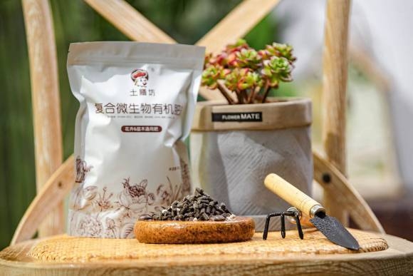 微生物有機(jī)肥可以直接施撒嗎，微生物有機(jī)肥的使用方法